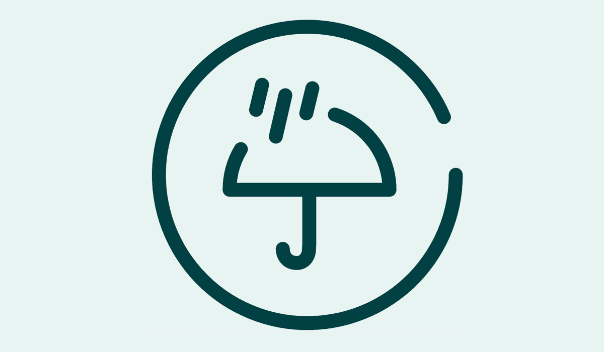 Ikon af en paraply på lys tyrkis baggrund.