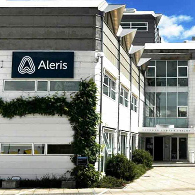 Indgangen ved Aleris Aarhus.