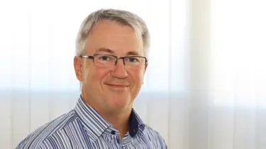 Overlæge, Professor, dr. med Peter Funch-Jensen ved Aleris Hospitaler.