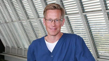 Søren S Larsen, Speciallæge ved Aleris Hospitaler.