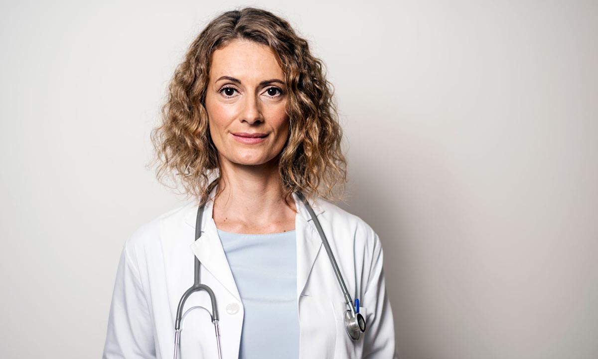 Speciallæge fra Aleris.